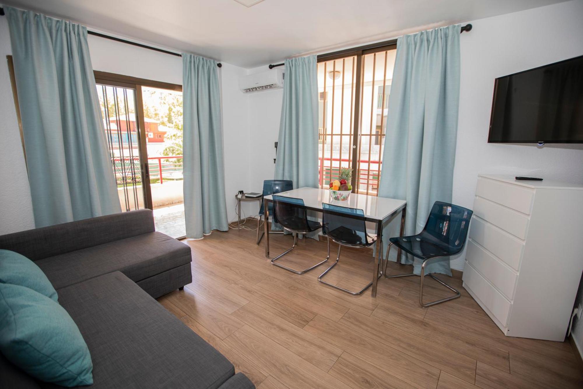 Appartement Carlos V - 1a Levante Benidorm